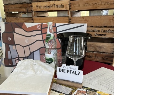 8-teilige besprochene Weinprobe